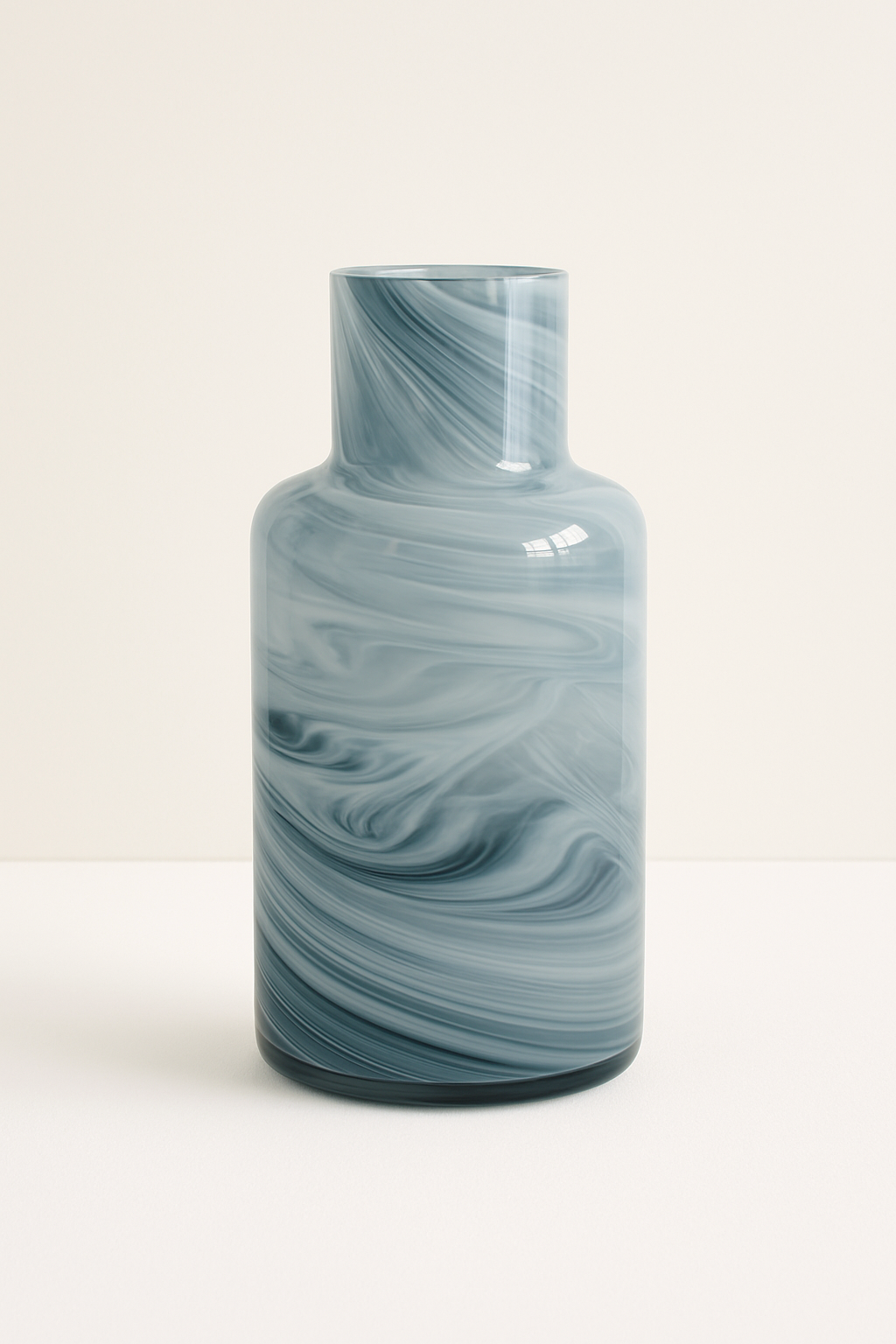 Unieke Blauwgrijze Vaas – Mondgeblazen Glaskunst